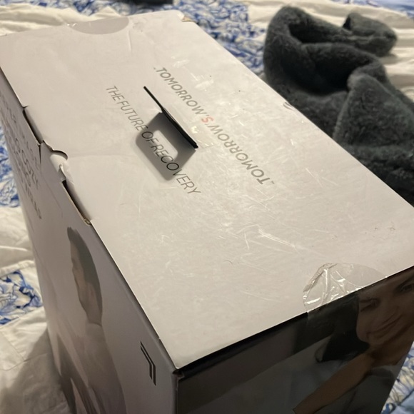 Sharper Image Calming Cozy Massaging Heating Wrap - Picture 2 of 3